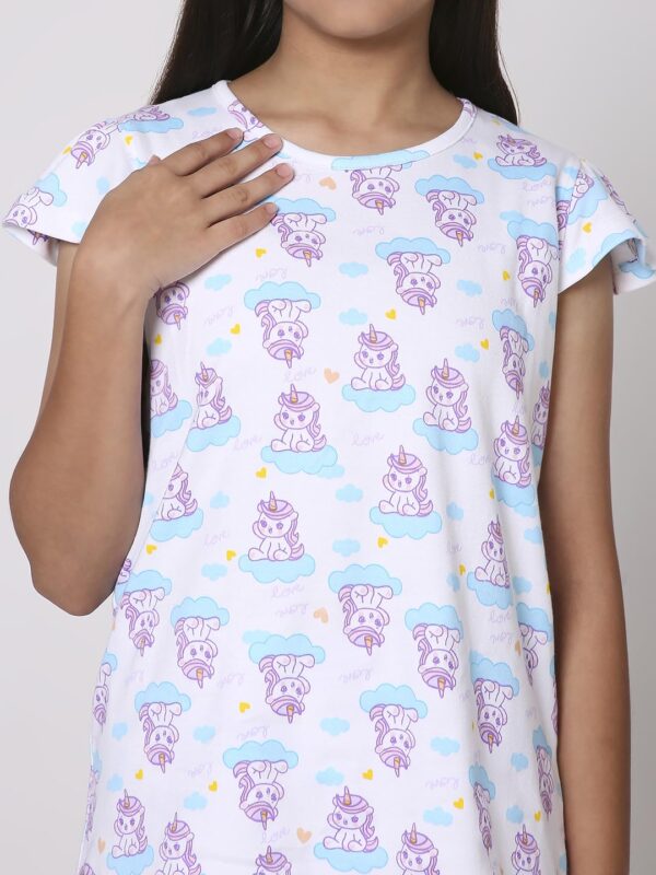 TotzTouch Girls Cotton Pyjama Set Printed T Shirt Capri Pant (3/4 th Pant) Night Dress (Pink Heart and Unicorn Design) Age 3 Years to 16 Years Pack of 2